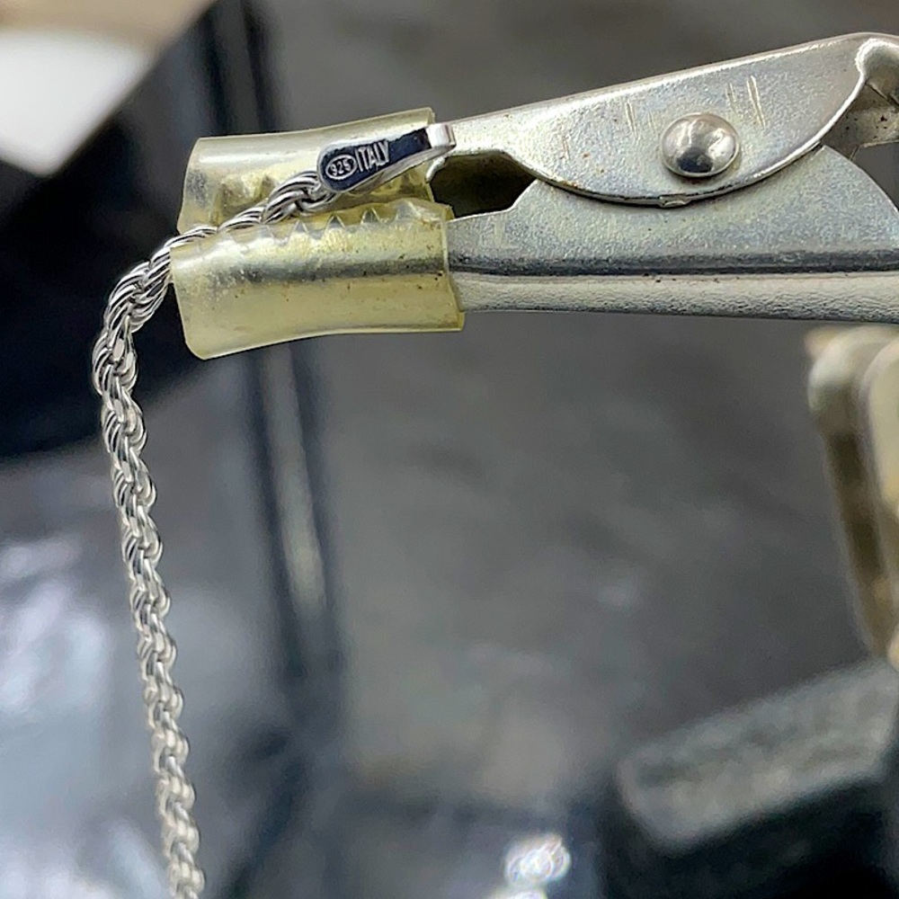 Vtg. 18” Sterling Silver Necklace With Pendant (2 3/4”L x1” W) - Picture 8 of 8